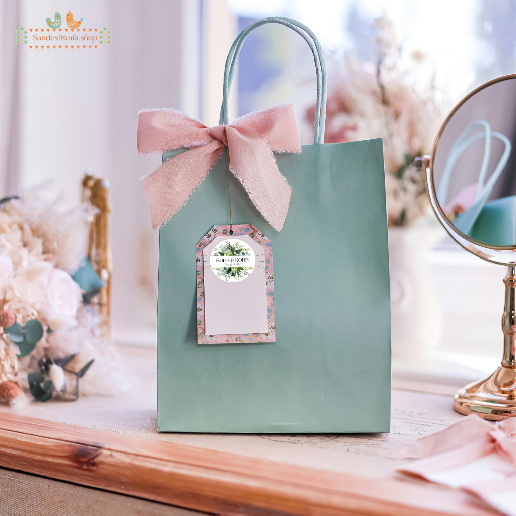 Green Botanical Minimal Round Wedding Sticker